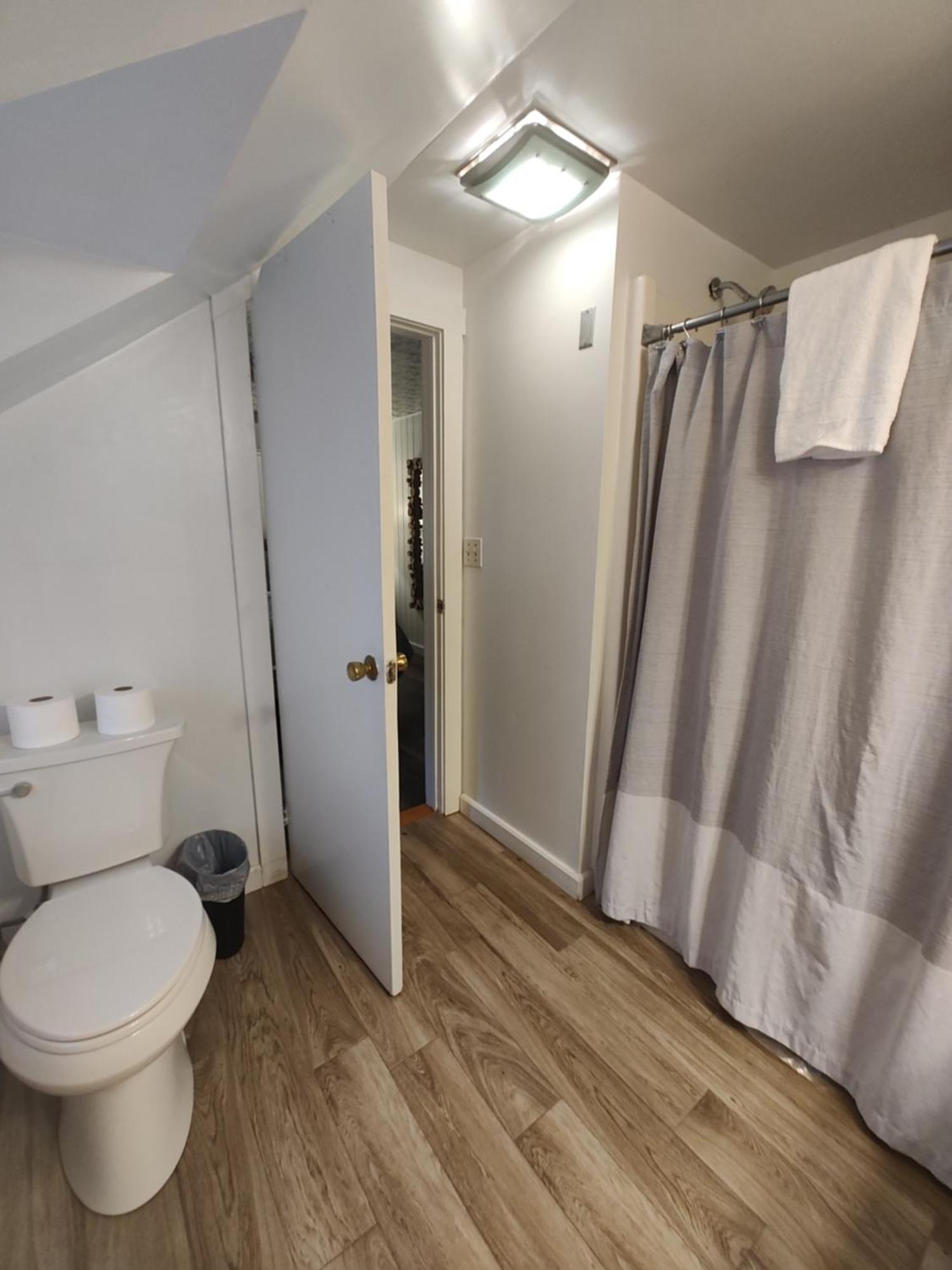 Doveberry Inn West Dover Ngoại thất bức ảnh